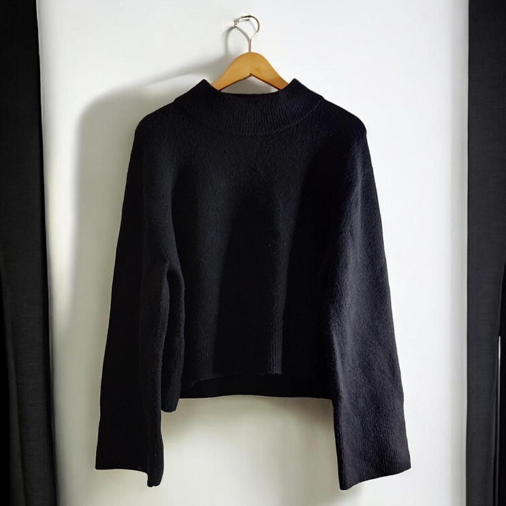 J. Crew Black Knit Chunky Crewneck Sweater